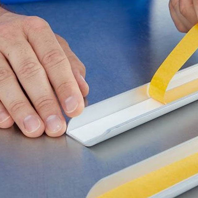 Anwendungseinstellungen f&uuml;r doppelseitiges Klebeband